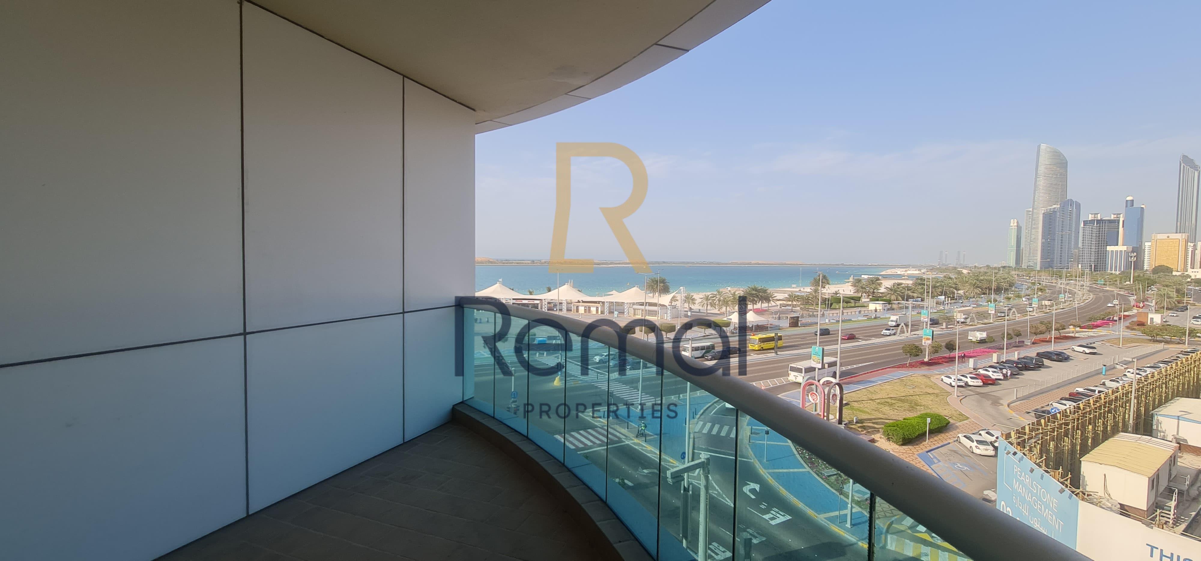 4 BHK + Mucama //Sin comisión // Vista al mar