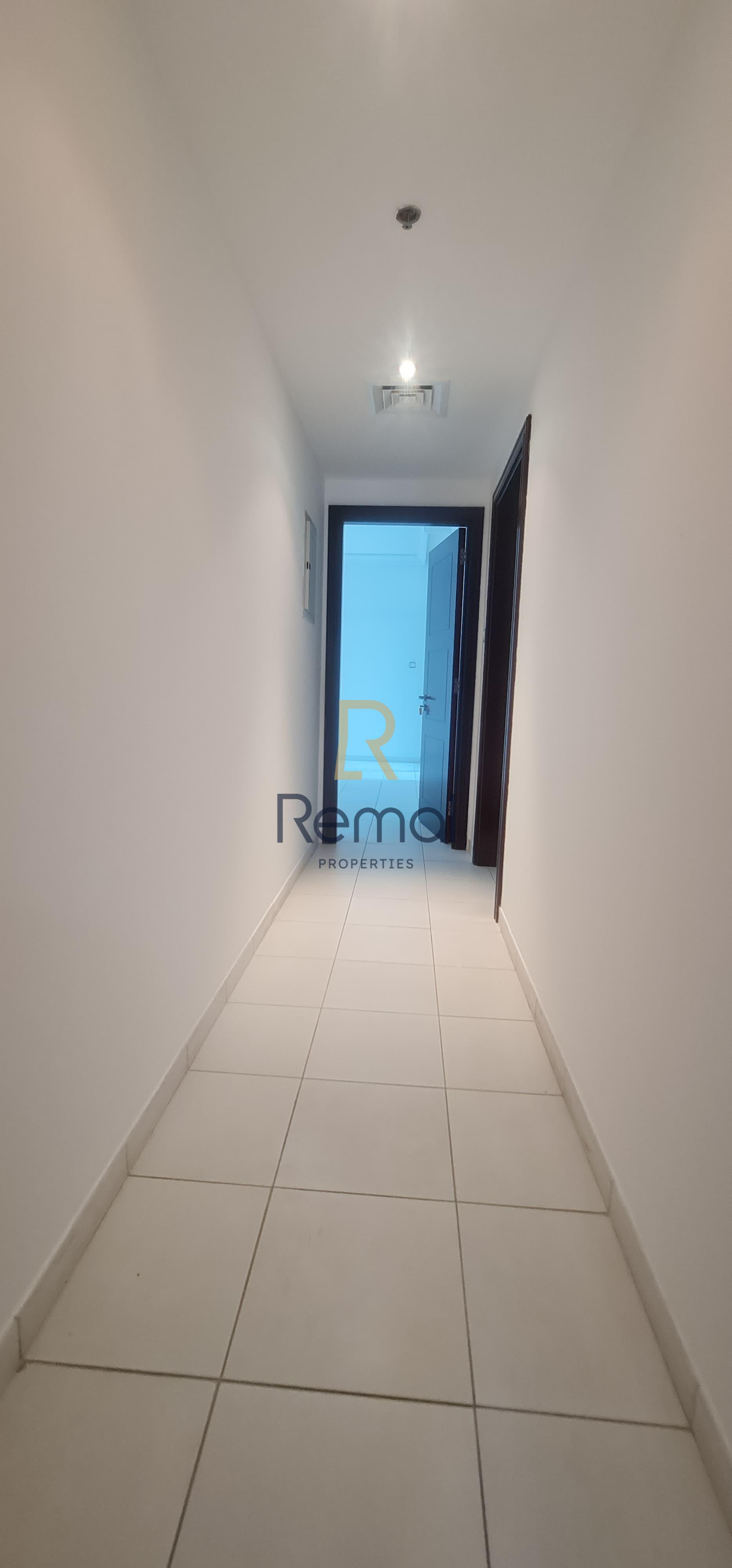 Corniche Apartment for Rent | 4 BHK + Maid | Sea View - Photo 10