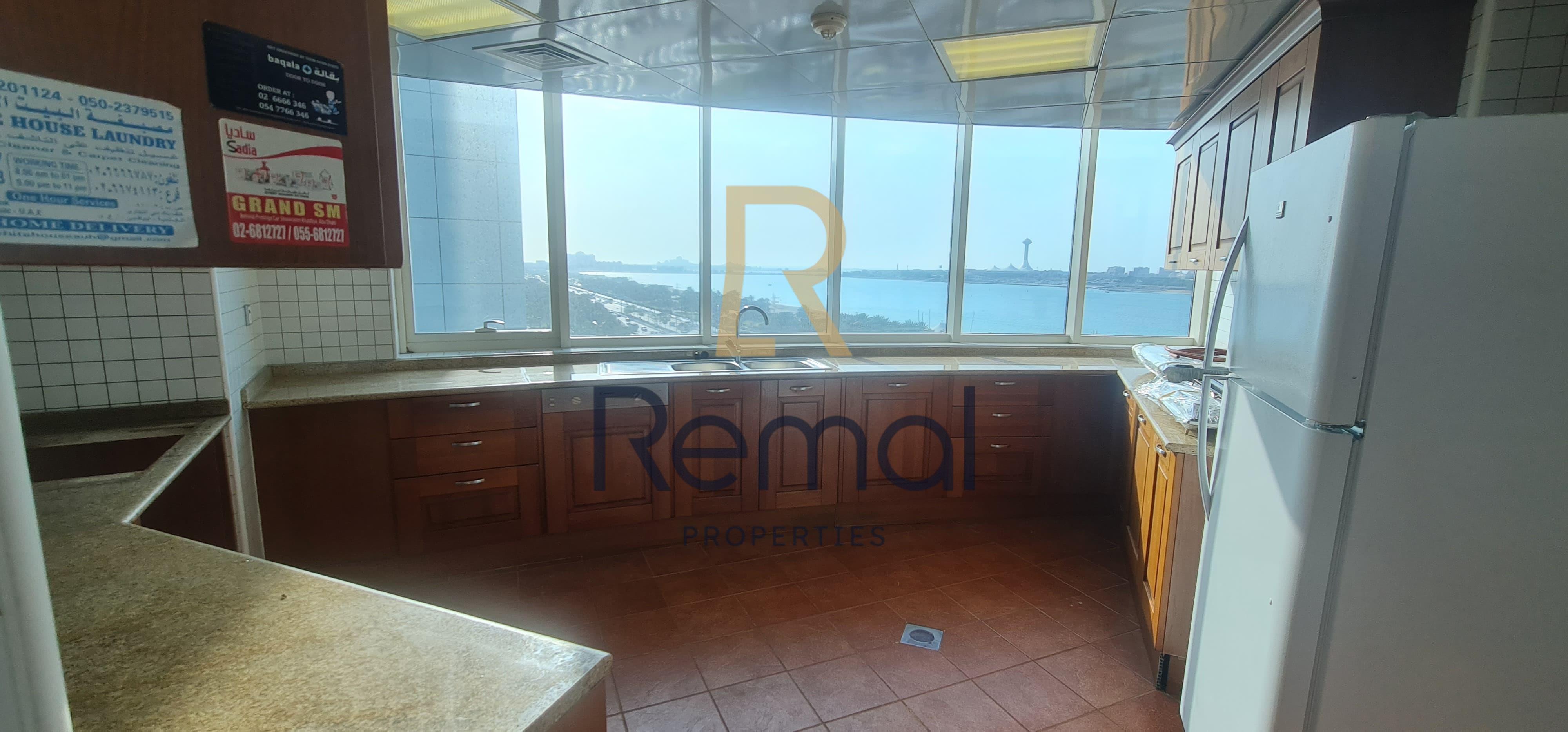 4 BHK + Maid | No Commission | Corniche Abu Dhabi Sea View - Photo 14
