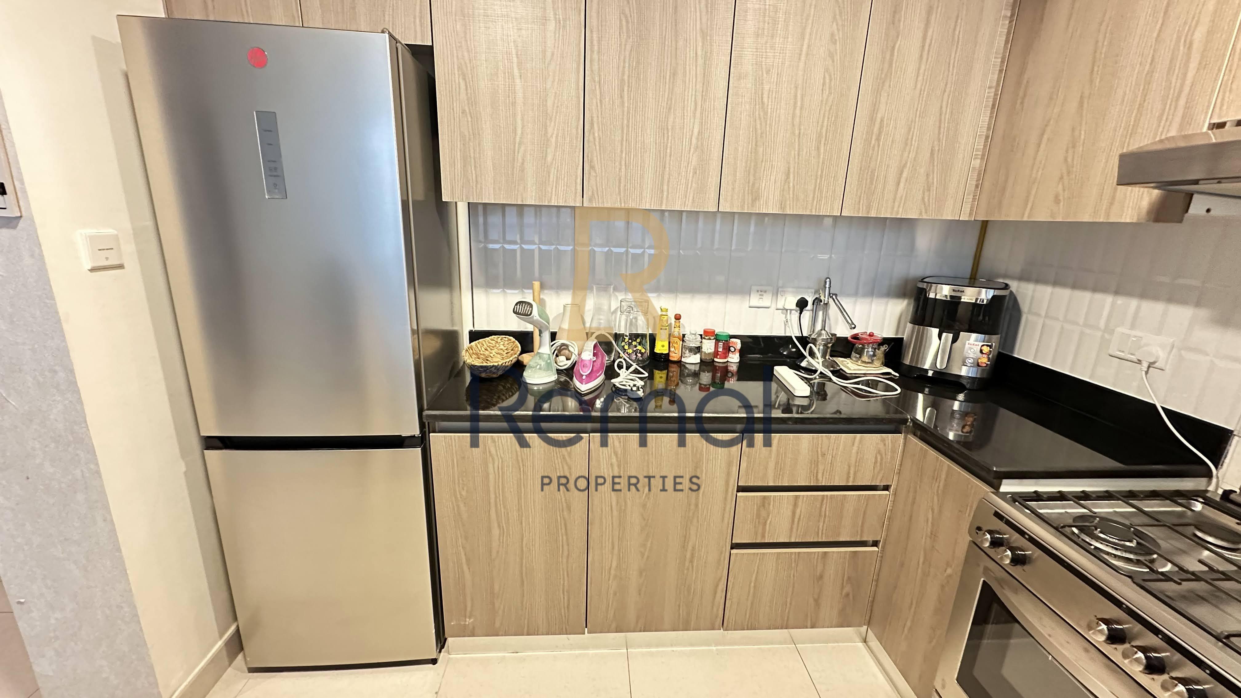 Canal View | Balcony | Apartments for Sale Al Raha Beach - Photo 3