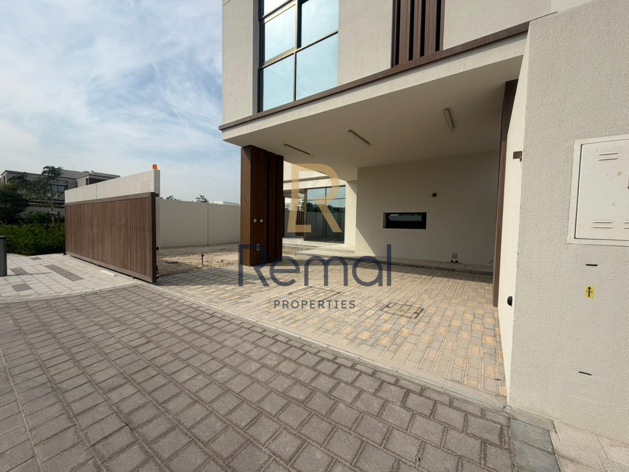 3BR Townhouse for Rent in Al Jubail Island Abu Dhabi - Photo 5