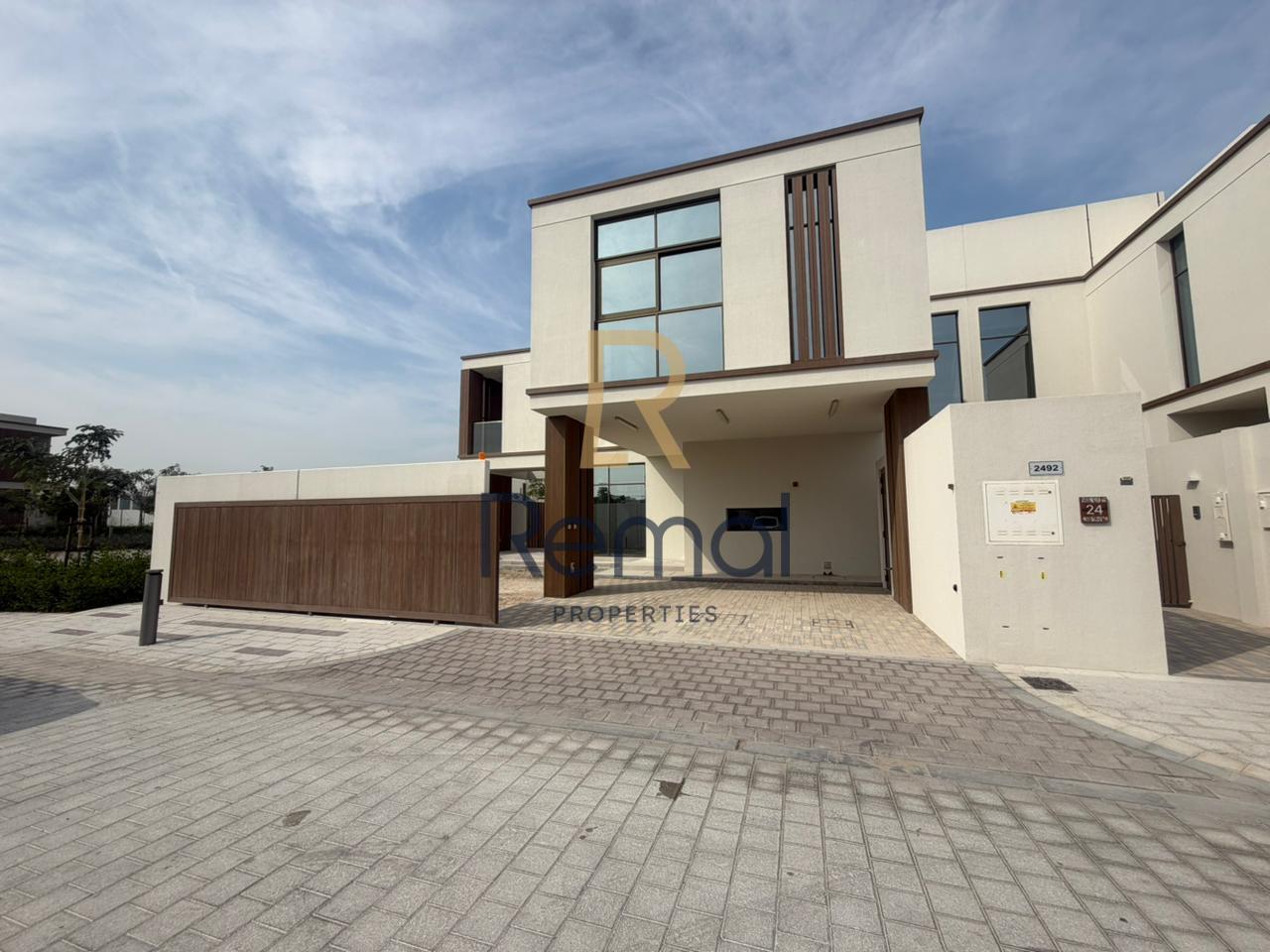 3BR Townhouse for Rent in Al Jubail Island Abu Dhabi